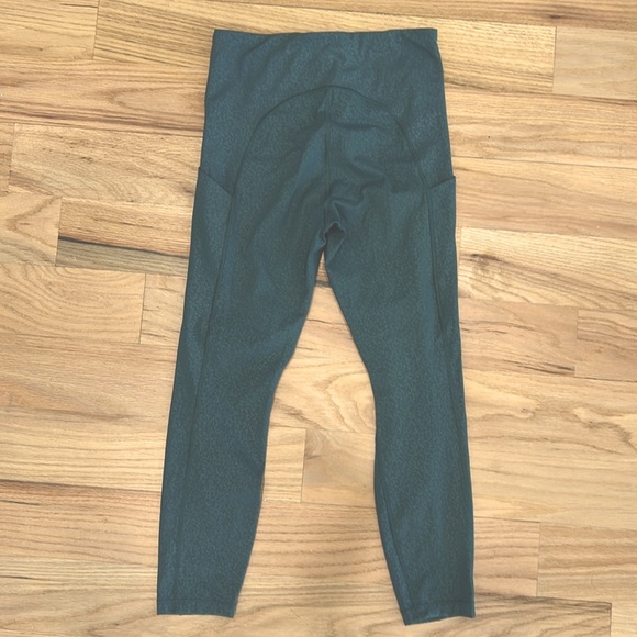 Athleta green Leggings with pockets - Picture 5 of 6